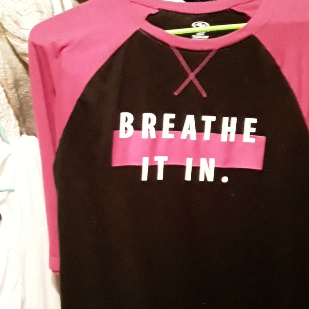 Athletic shirt